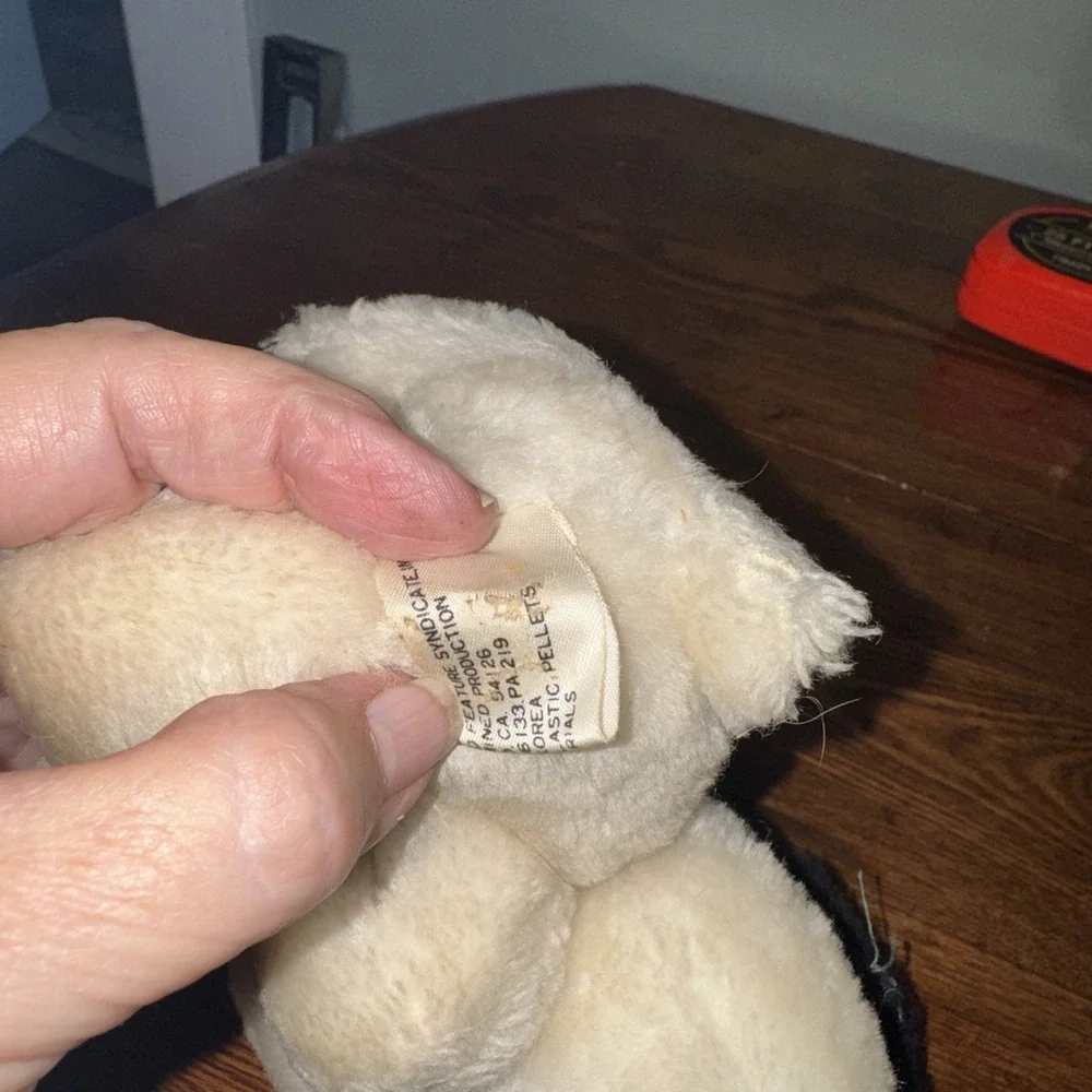 Vintage 1968 Peanuts SNOOPY Plush Dog United Features Syndicate KOREA